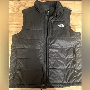 Men’s north face puffer down vest - EUC size: large